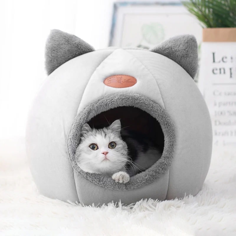 DeepSleep: Cozy Comfortable Bed